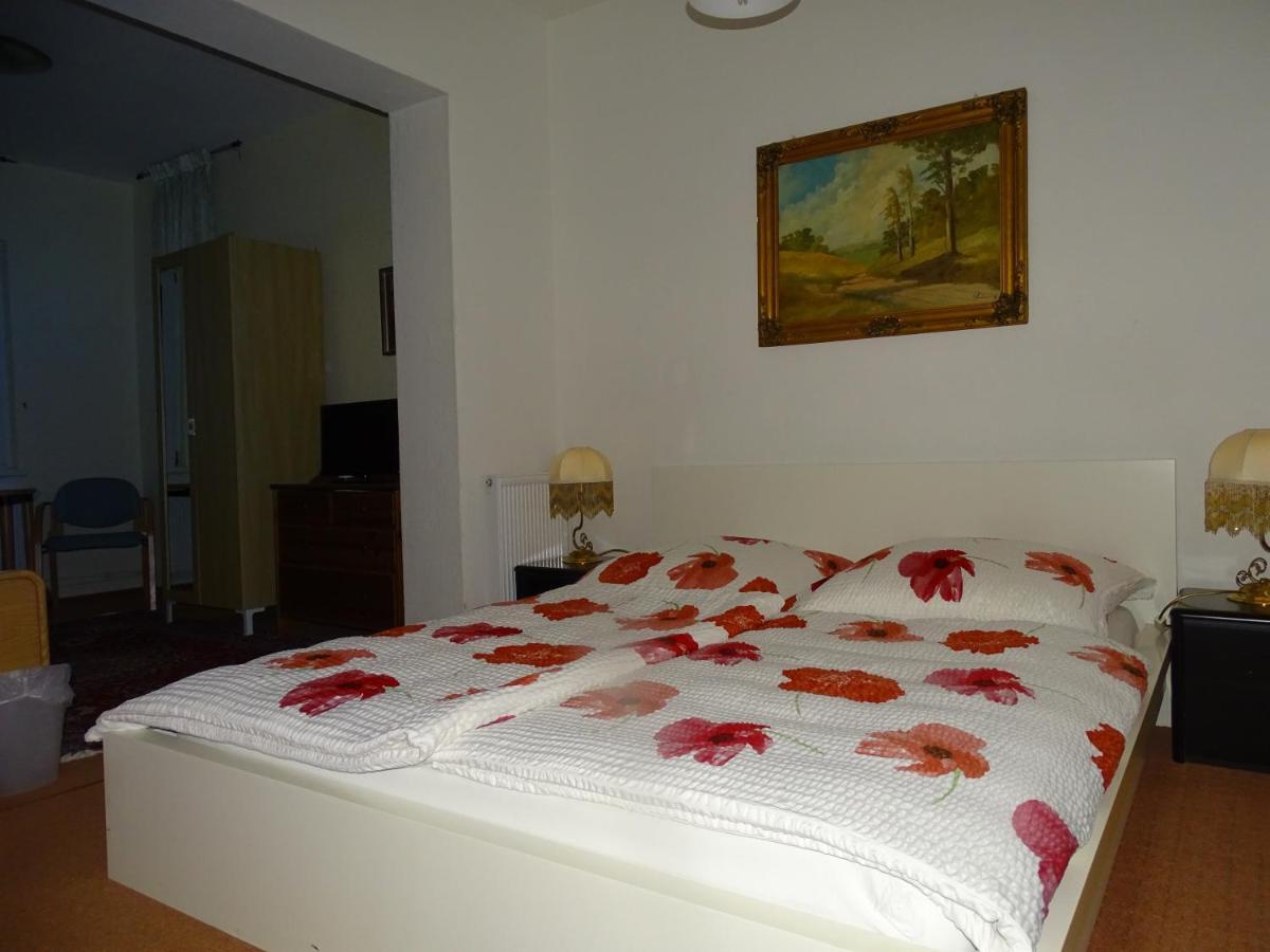 Gasthof Blaues Haus Hotel Bastorf Bilik gambar
